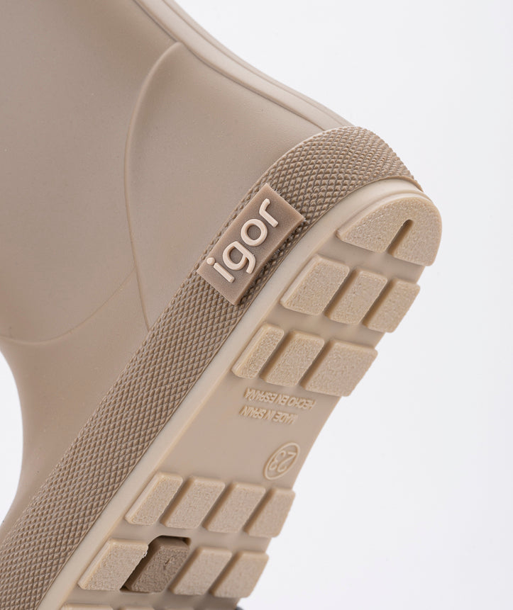 Igor Barefoot - Yogi DK Borreguito Elmwood Igor