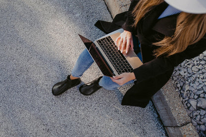 Be Lenka - Entice Neo Be Lenka